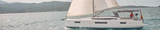 Yachtcharter Octopus_Yachting_Chartering_Sailing_Monohull_Greece_Jeanneau_SunOdyssey_440_Nymeria_sailing3