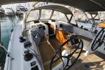 Yachtcharter Hanse415 take a break 4