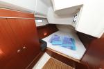 Yachtcharter Hanse415 take a break 12