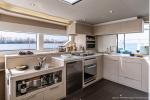 Yachtcharter lagoon 55 4 cabins galley