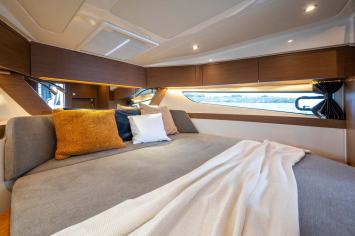 Antares11-14 Innenansicht