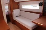 Yachtcharter SunOdyssey380 Bura Kiss 6