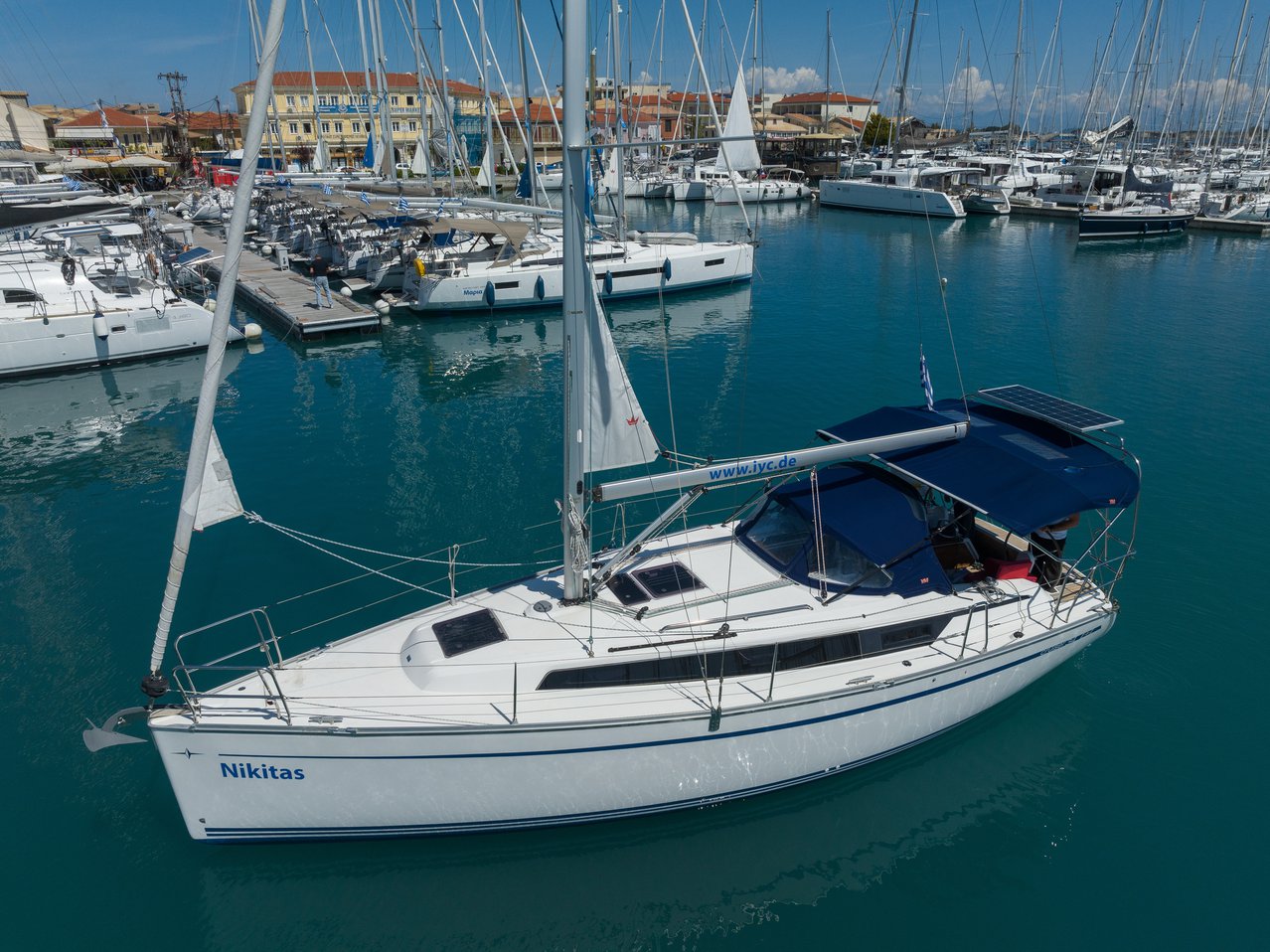 Yachtcharter BavariaCruiser34 Nikitas