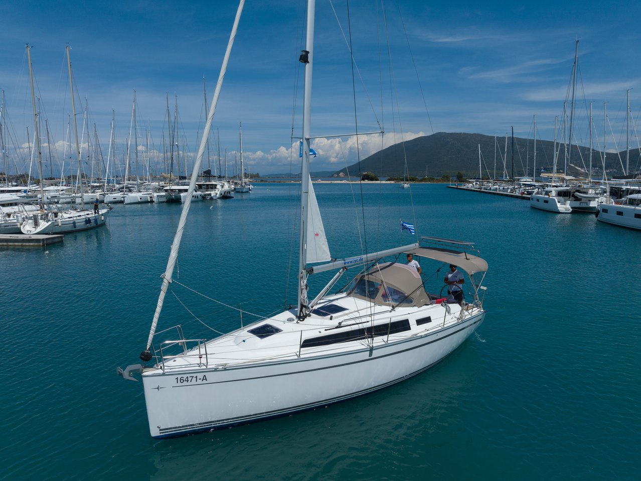 Yachtcharter BavariaCruiser34 Oneiro