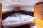 Yachtcharter BavariaCruiser37 Athene 12
