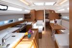 Yachtcharter SunOdyssey410 Elektra 9