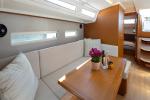 Yachtcharter SunOdyssey410 Elektra 13