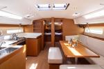 Yachtcharter SunOdyssey490 Maria 8