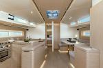 Yachtcharter Oceanis54 14