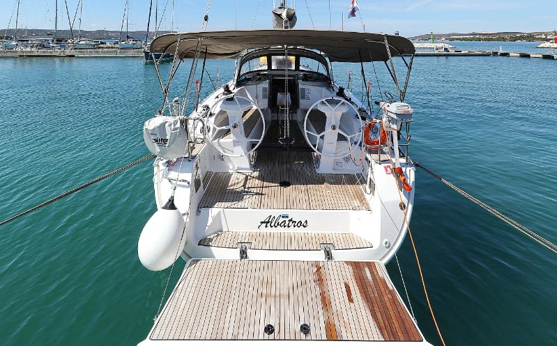 Yachtcharter BavariaCruiser41S Albatros