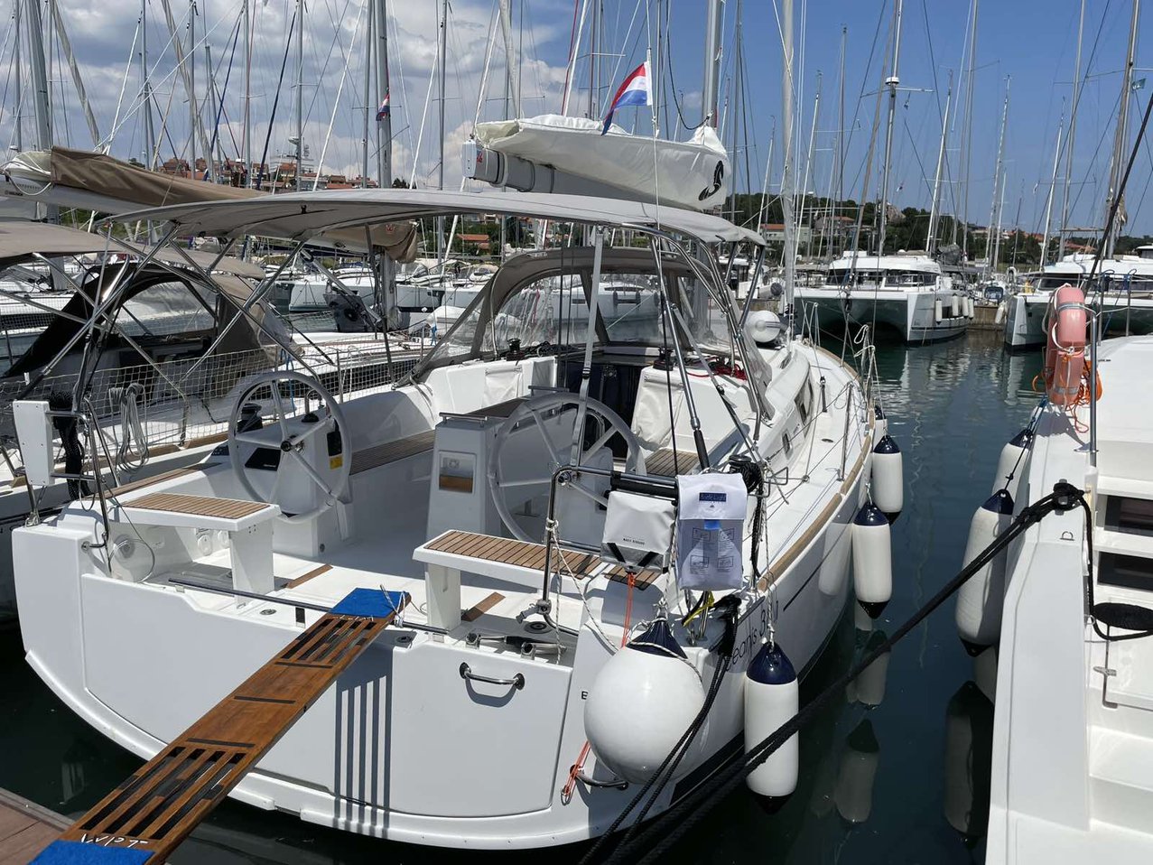 Yachtcharter Oceanis38 Gwada