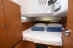 Yachtcharter Sun Odyssey 419 3 cab 2wc Euros aussenansicht 10