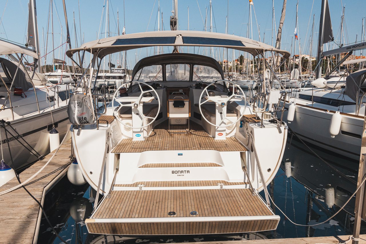 Yachtcharter BavariaCruiser45 Bonata