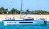 Yachtcharter Dufour37 3