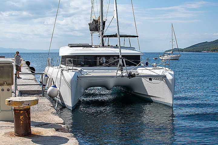 Yachtcharter Lagoon42 Zaki