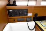 Yachtcharter Sun Odyssey 419 3 cab 2wc Kiss Kiss aussenansicht 8