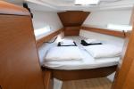 Yachtcharter Sun Odyssey 419 3 cab 2wc Kiss Kiss aussenansicht 13
