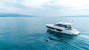 Yachtcharter Gran Turismo 41 Miami Vice aussenansicht 12