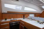 Yachtcharter Elan40Impression Tino 10