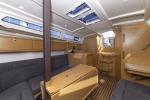 Yachtcharter BavariaCruiser34Style Lena 9