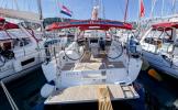 Yachtcharter Oceanis41 Luxa 3
