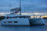 Yachtcharter Dufour48Catamaran Seaven 8