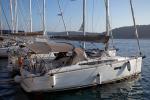 Yachtcharter SunOdyssey349 SheShe 4