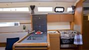 Yachtcharter SunOdyssey349 SheShe 8