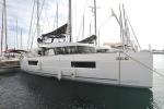 Yachtcharter Lagoon40 Blue Angel