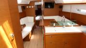 Yachtcharter SunOdyssey389 Tina 10