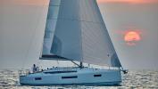 Yachtcharter SunOdyssey410 Lara 9