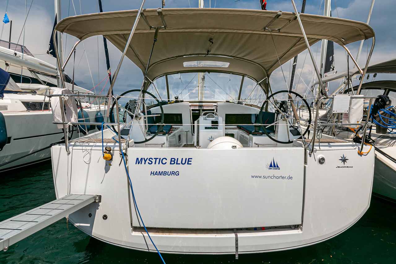 Yachtcharter SunOdyssey440 Mystic Blue