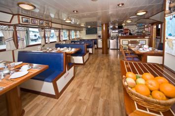 Lastavica-10 Innenansicht