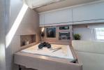 Yachtcharter Hanse388 Daydream 27