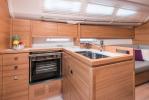 Yachtcharter Salona380 Navis Celere 8