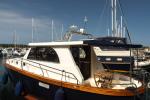 Yachtcharter Adria Mare 38 Paola aussenansicht 2