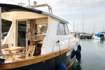 Yachtcharter Adria Mare 38 Paola aussenansicht 8
