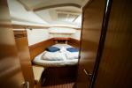 Yachtcharter SunOdyssey42i Triton 5