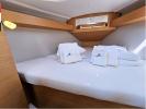 Yachtcharter Dufour360GL Lola 31