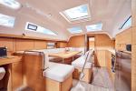Yachtcharter 5515215220000102041_Zoela_interior
