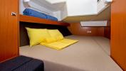Yachtcharter BavariaCruiser37 Evala 14