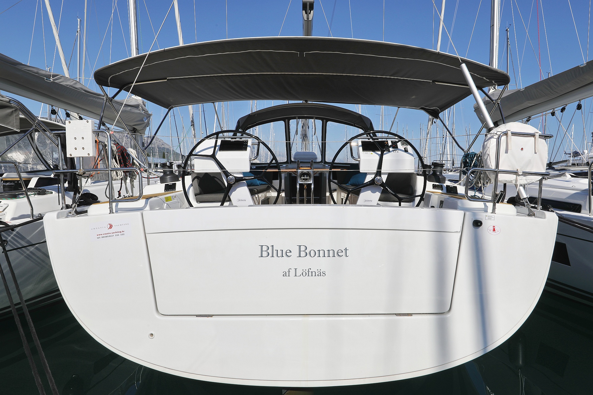 Yachtcharter Hanse505 Blue Bonnet af Lovnas OW