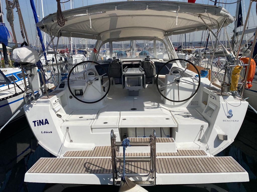 Yachtcharter Oceanis41 Tina