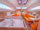 Yachtcharter Elan40Impression Happy 14