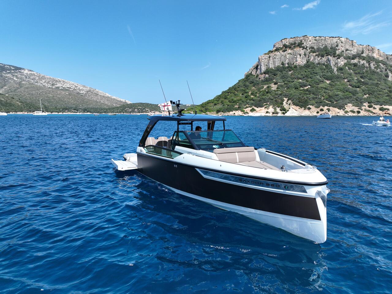 Yachtcharter Saxdor320GTO Goldfinger