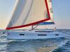 Chartern Sie die Sun Odyssey 410  ab Rom-Neapel mit -19,0% Rabatt
