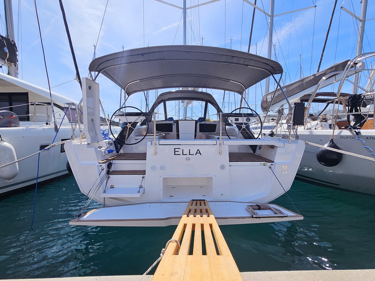 Yachtcharter Dufour41 Ella