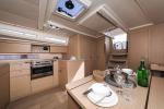 Yachtcharter Oceanis40 Moritz 11
