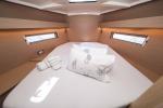 Yachtcharter Oceanis40 Moritz 18