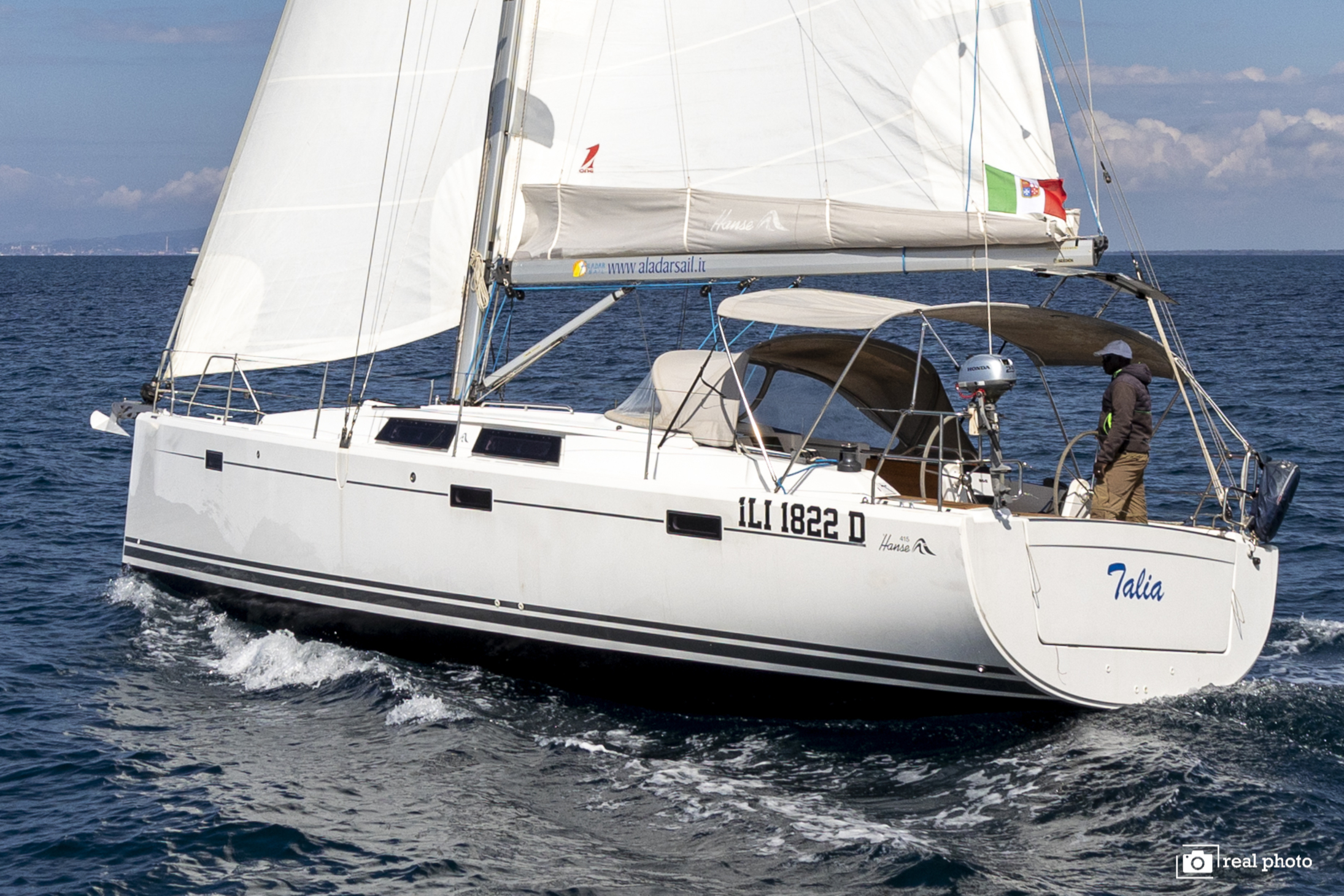 Yachtcharter Hanse415 Talia